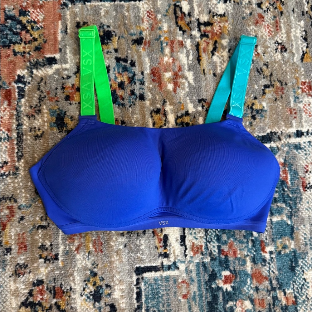 Victoria Secret’s Sport Bra 34D